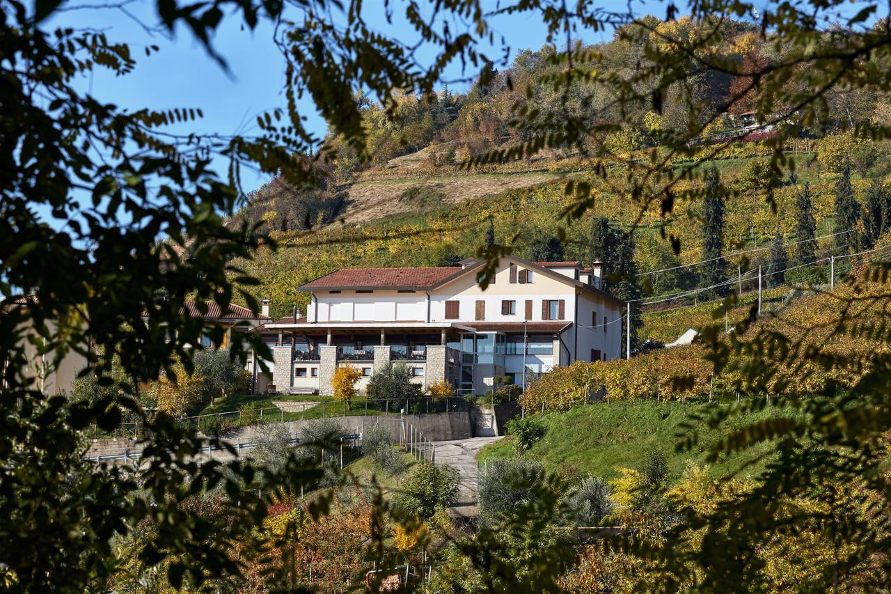 Hotel Ristorante Da Tullio Tarzo Bagian luar foto